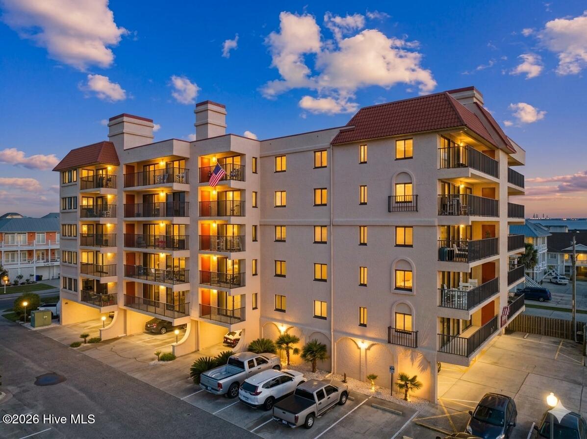 1518 S Lake Park Boulevard 4b