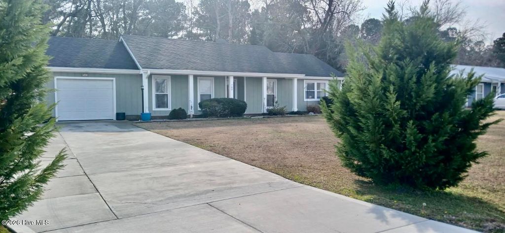 Photo of 780 Old Folkstone Road, Sneads Ferry, NC 28460 (MLS # 100548180)