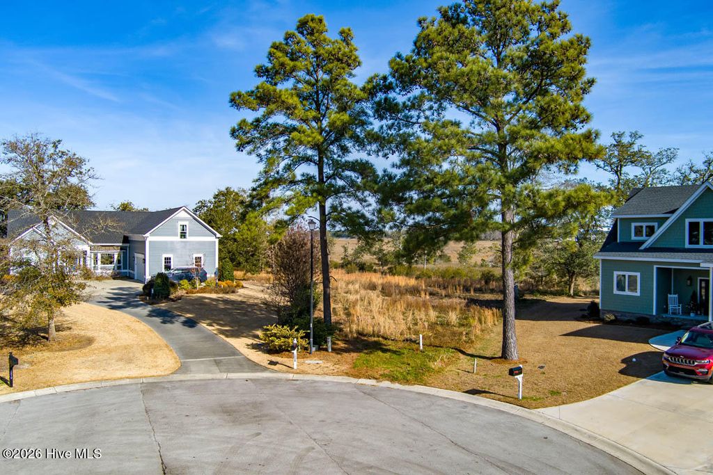 Photo of 1218 Woods Court, Morehead City, NC 28557 (MLS # 100548478)