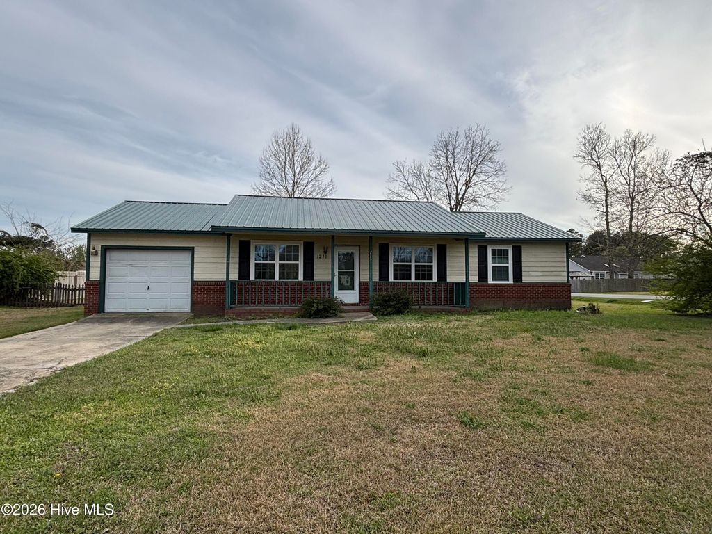 Photo of 1211 Blue Creek Road, Jacksonville, NC 28540 (MLS # 100561528)