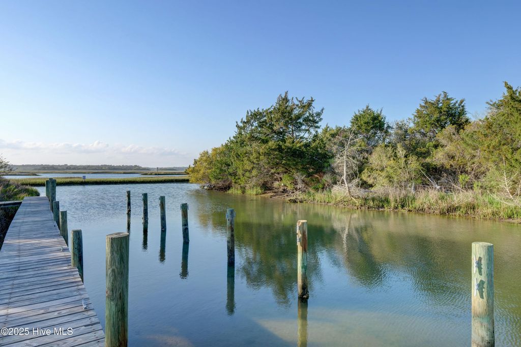 Photo of 111 Cutlass Drive, Surf City, NC 28445 (MLS # 100547126)