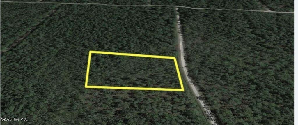 Photo of 931 Mallard Road, Southport, NC 28461 (MLS # 100543450)