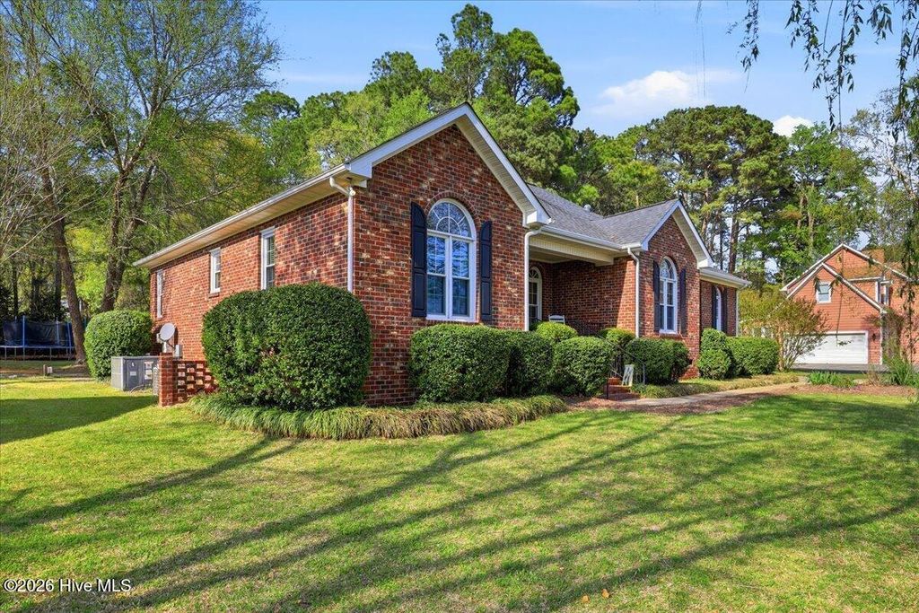 Photo of 109 Kelly Drive, Goldsboro, NC 27530 (MLS # 100563480)