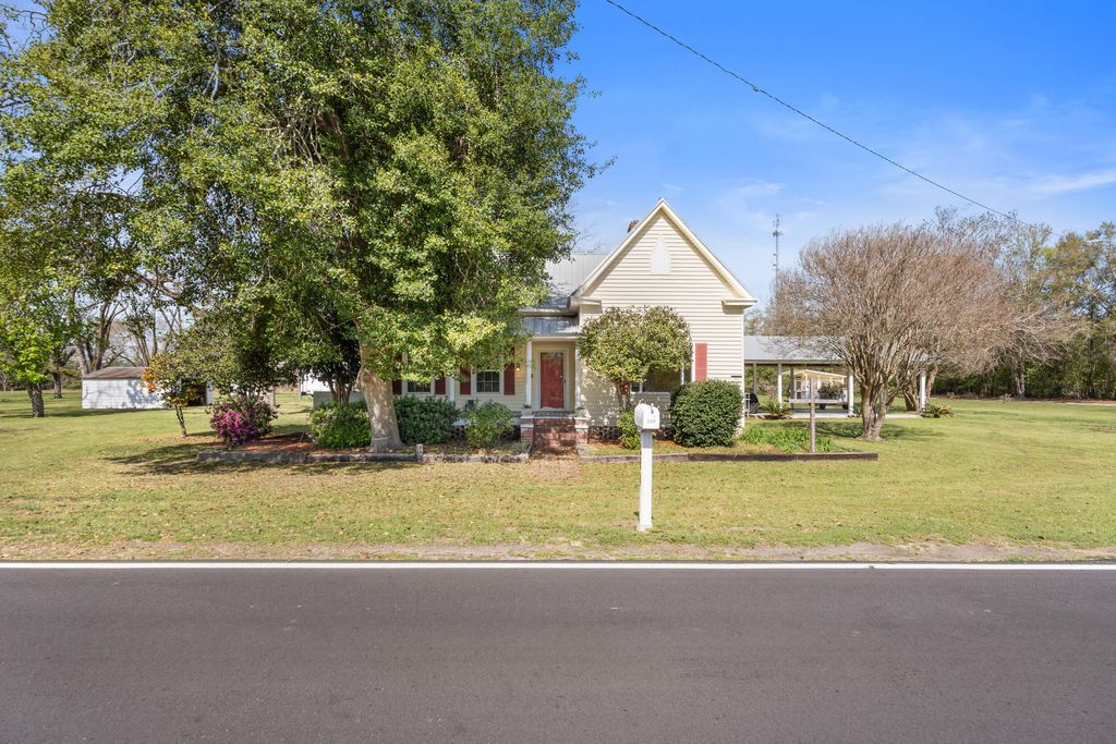 Photo of 284 Dover Road, Sylvania, GA 30467 (MLS # 553605)