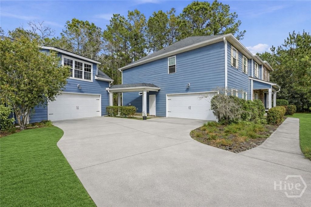 Photo of 505 Dalcross Drive, Richmond Hill, GA 31324 (MLS # SA350755)