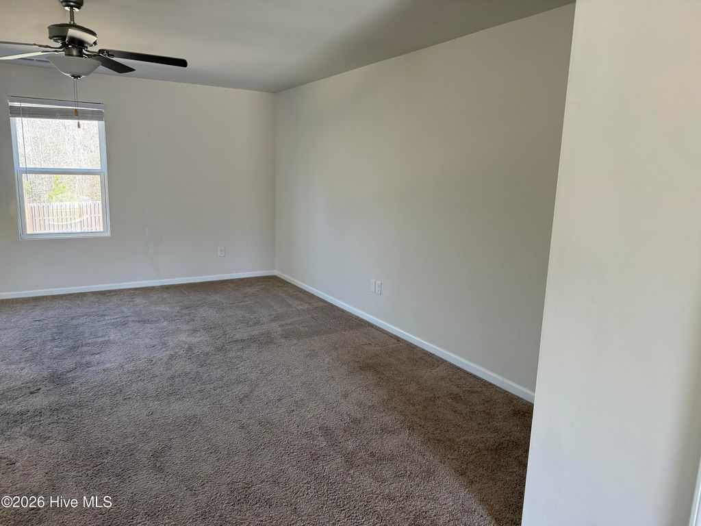 Photo of 472 Poppleton Drive, Hampstead, NC 28443 (MLS # 100560888)