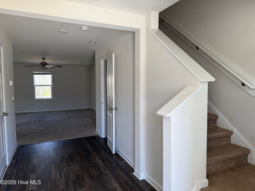 Photo of 472 Poppleton Drive, Hampstead, NC 28443 (MLS # 100560888)