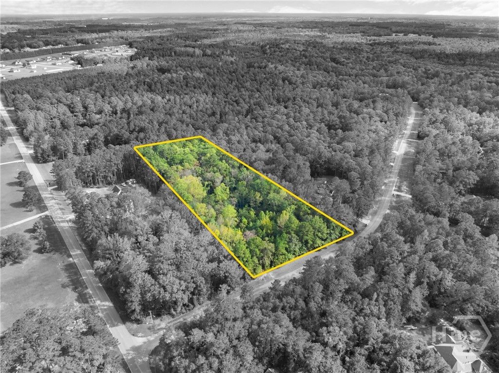 Photo of 0 Plantation Pointe Drive, Statesboro, GA 30461 (MLS # SA340903)