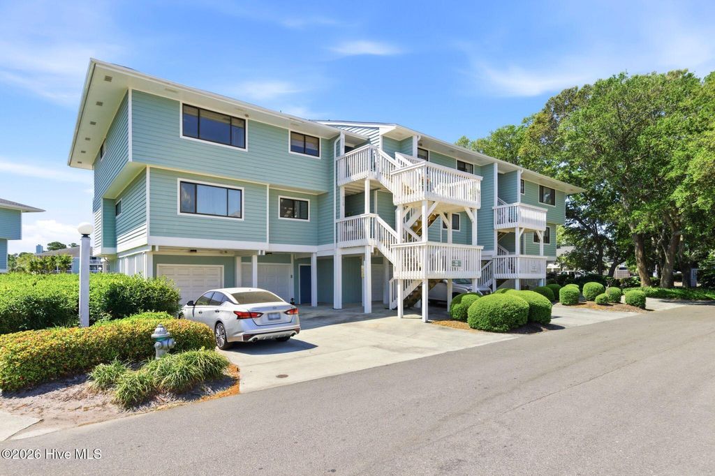 Photo of 105 Teakwood Drive #Apt 702, Carolina Beach, NC 28428 (MLS # 100568885)