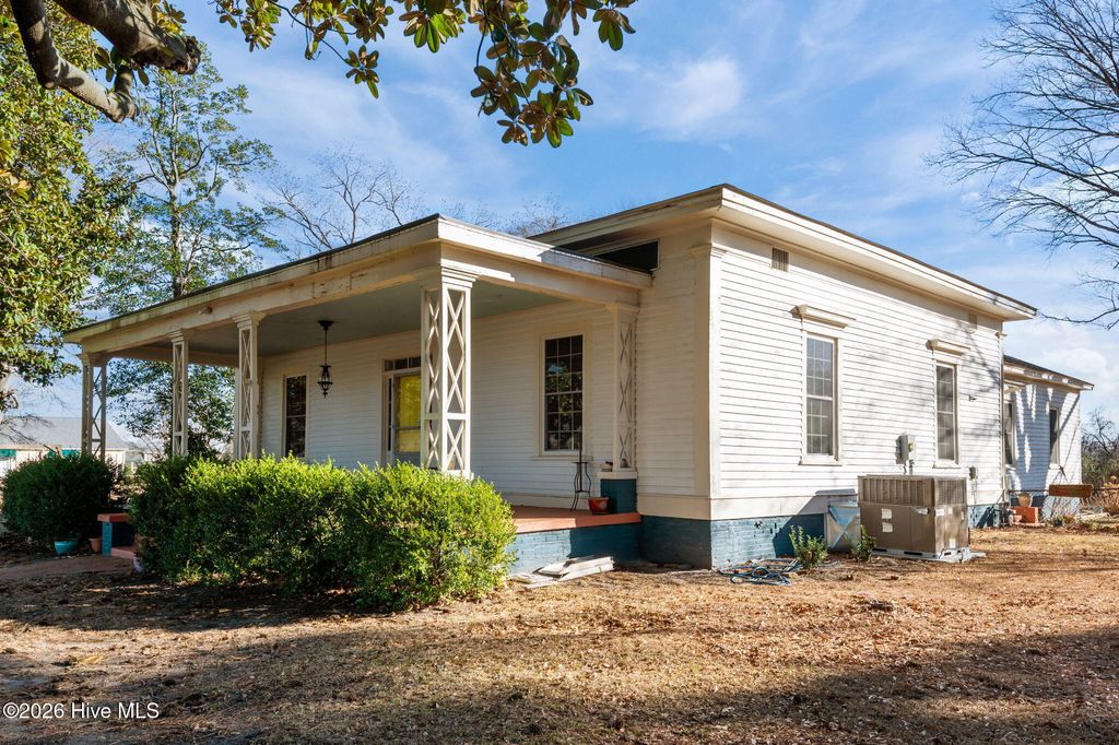 Photo of 3298 Yankee Hall Road, Greenville, NC 27834 (MLS # 100547751)