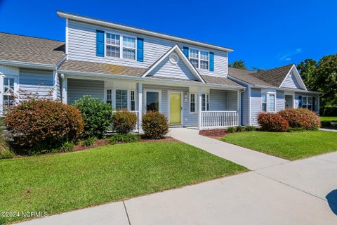 Condo For Rent - 702 Courtyard<br/> Carteret County, Beaufort, NC 28516
