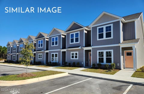 Townhouse For Sale - 87 Loren Road<br/> Hubert, NC 28539