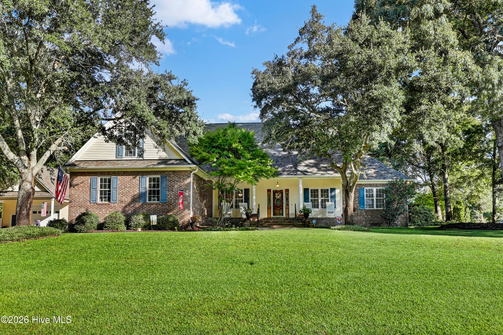 Photo of 302 Pecan Court, Hampstead, NC 28443 (MLS # 100605587)