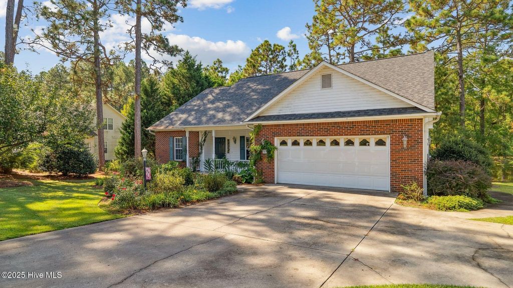 Photo of 167 Michael Lane, Aberdeen, NC 28315 (MLS # 100532294)