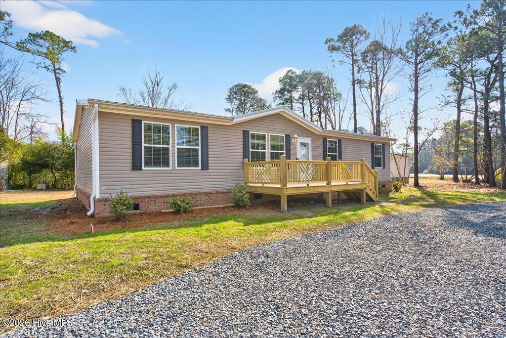 Photo of 4393 Sea Pines Drive SE, Southport, NC 28461 (MLS # 100553428)