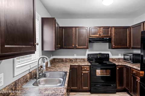 Tiny photo for 517 Cherry Blossom Lane, Richlands, NC 28574 (MLS # 100550262)