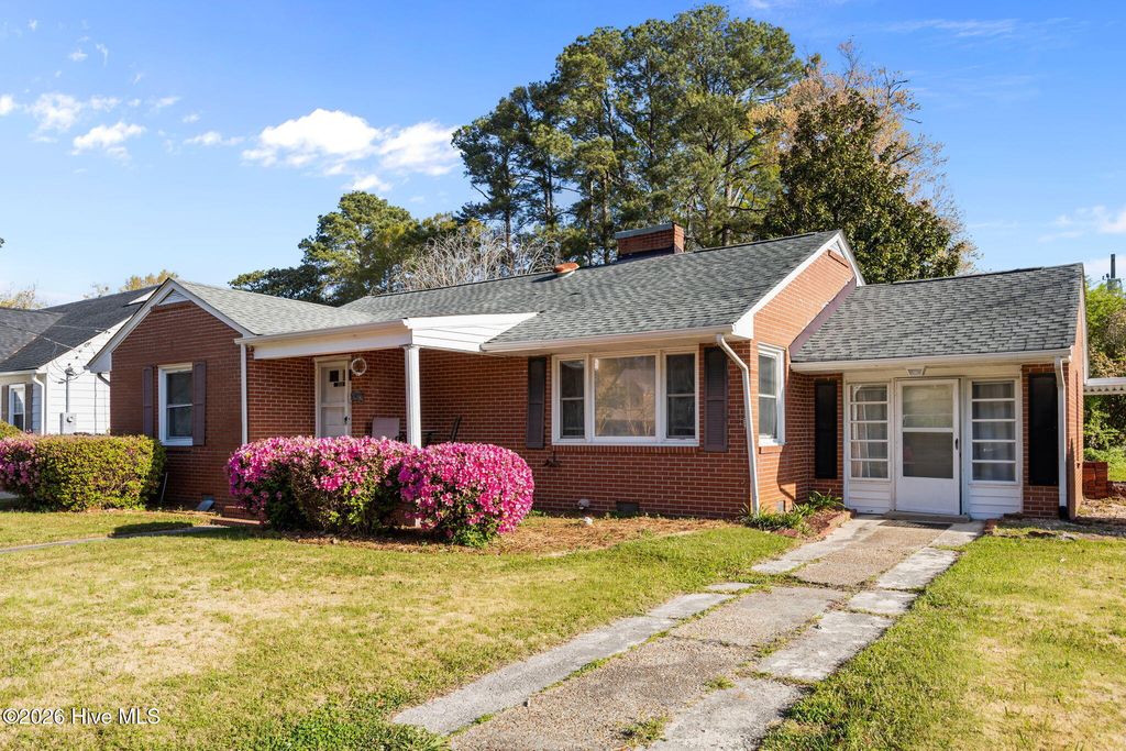 Photo of 333 Fifth Street, Ayden, NC 28513 (MLS # 100564350)