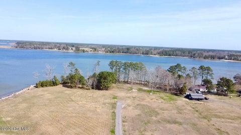 Vacant Land For Sale - 2405 Temples Point Road<br/> Havelock, NC 28532