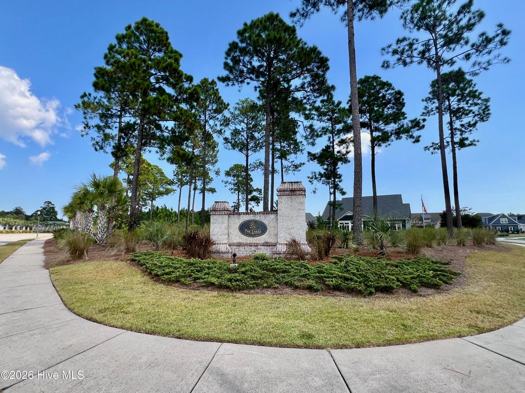 Photo of 5281 Barcroft Lake Drive, Leland, NC 28451 (MLS # 100549571)