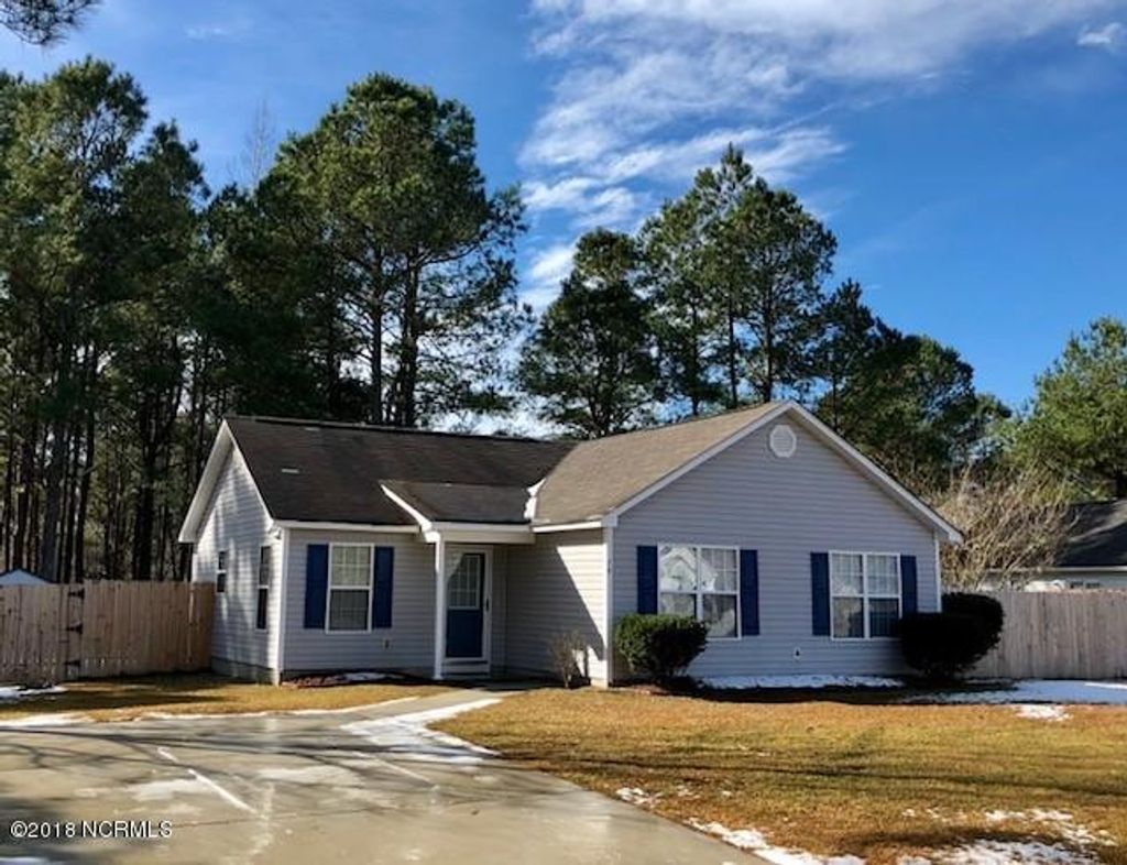 Photo of 79 Stoney Creek Lane, Leland, NC 28451 (MLS # 100577579)