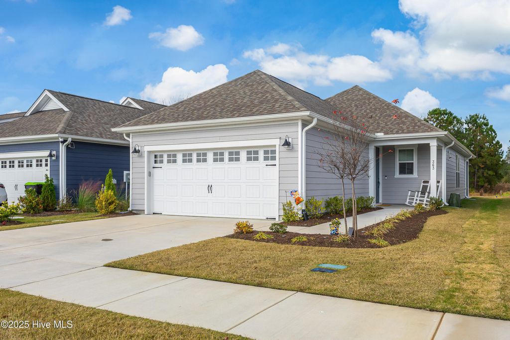 Photo of 363 Heartwood Drive, Leland, NC 28479 (MLS # 100543075)