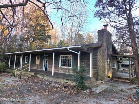 Homes For Sale - 177 Dudney Lane<br/> Chadbourn, NC 28431