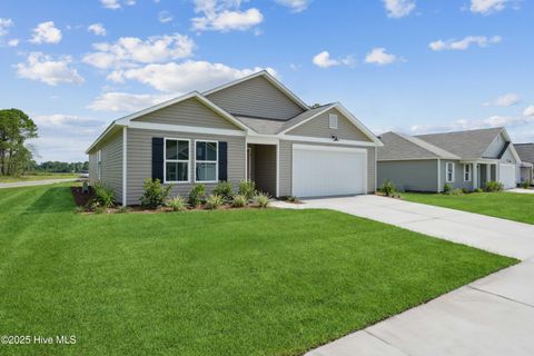 Homes For Sale - 1018 Brooke Ridge Lane<br/> Boiling Spring Lakes, NC 28461