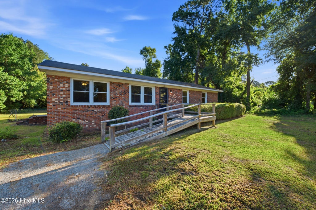 Photo of 130 Mohican Trail, Wilmington, NC 28409 (MLS # 100602664)