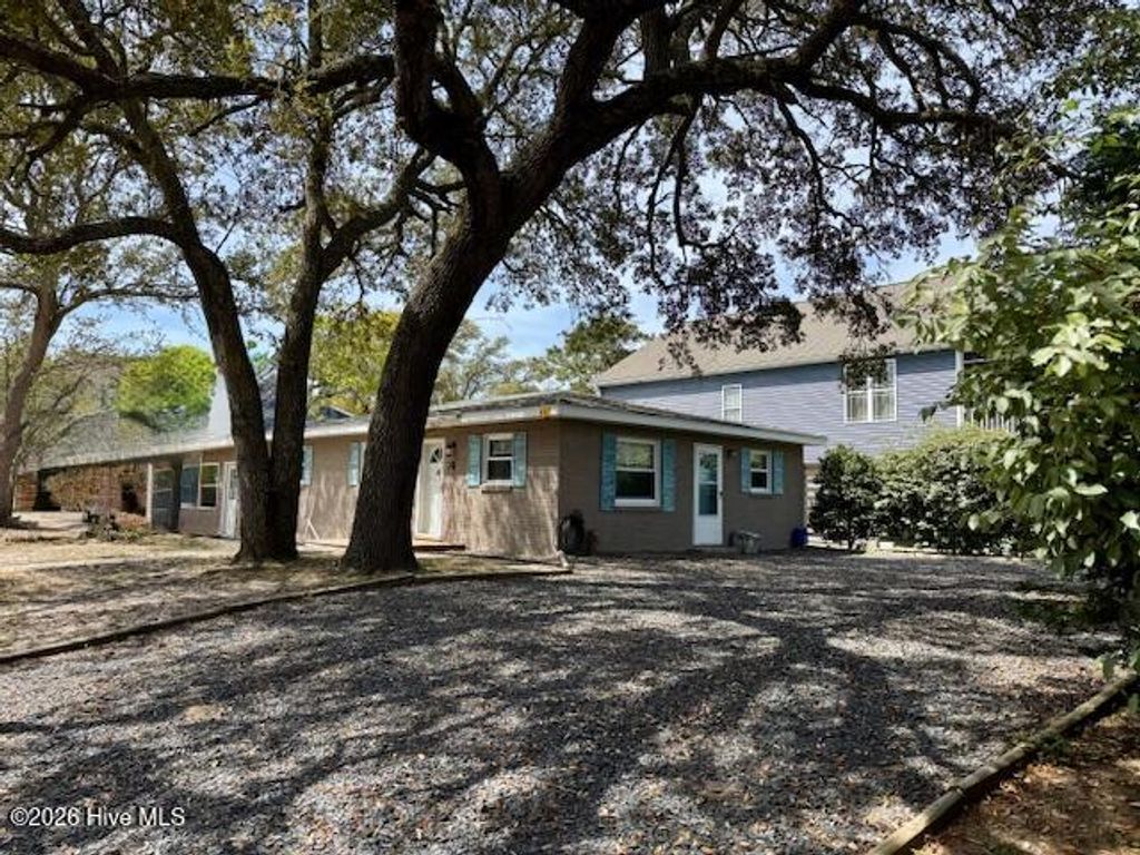 Photo of 4107 E Oak Island Drive, Oak Island, NC 28465 (MLS # 100567114)