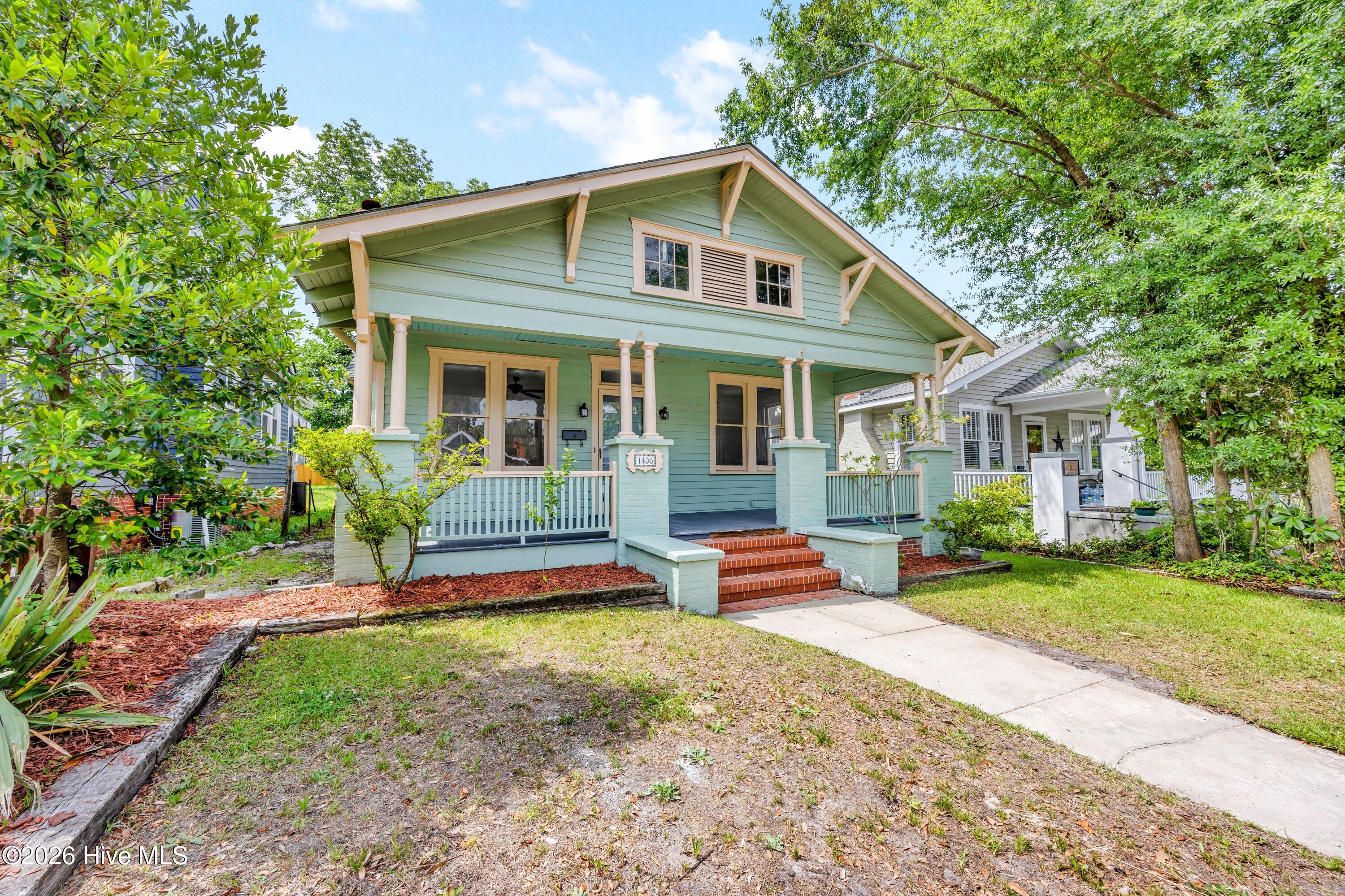 1406 Grace Street
