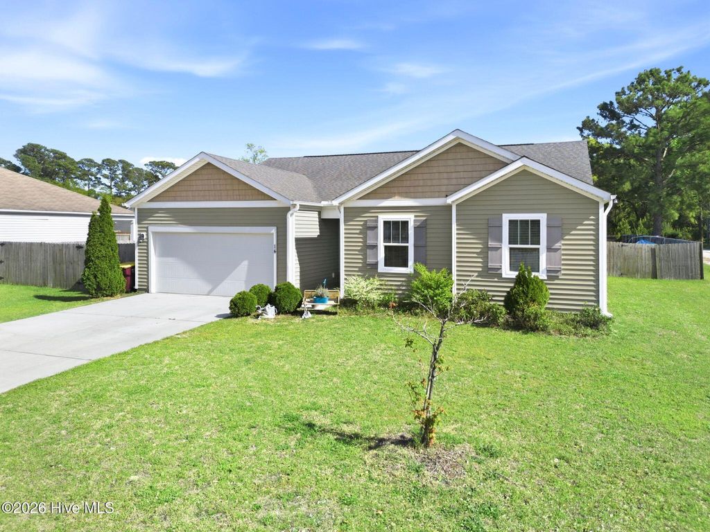 Photo of 14 Frazer Lane, Hampstead, NC 28443 (MLS # 100566850)