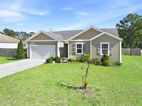 Photo of 14 Frazer Lane, Hampstead, NC 28443 (MLS # 100566850)