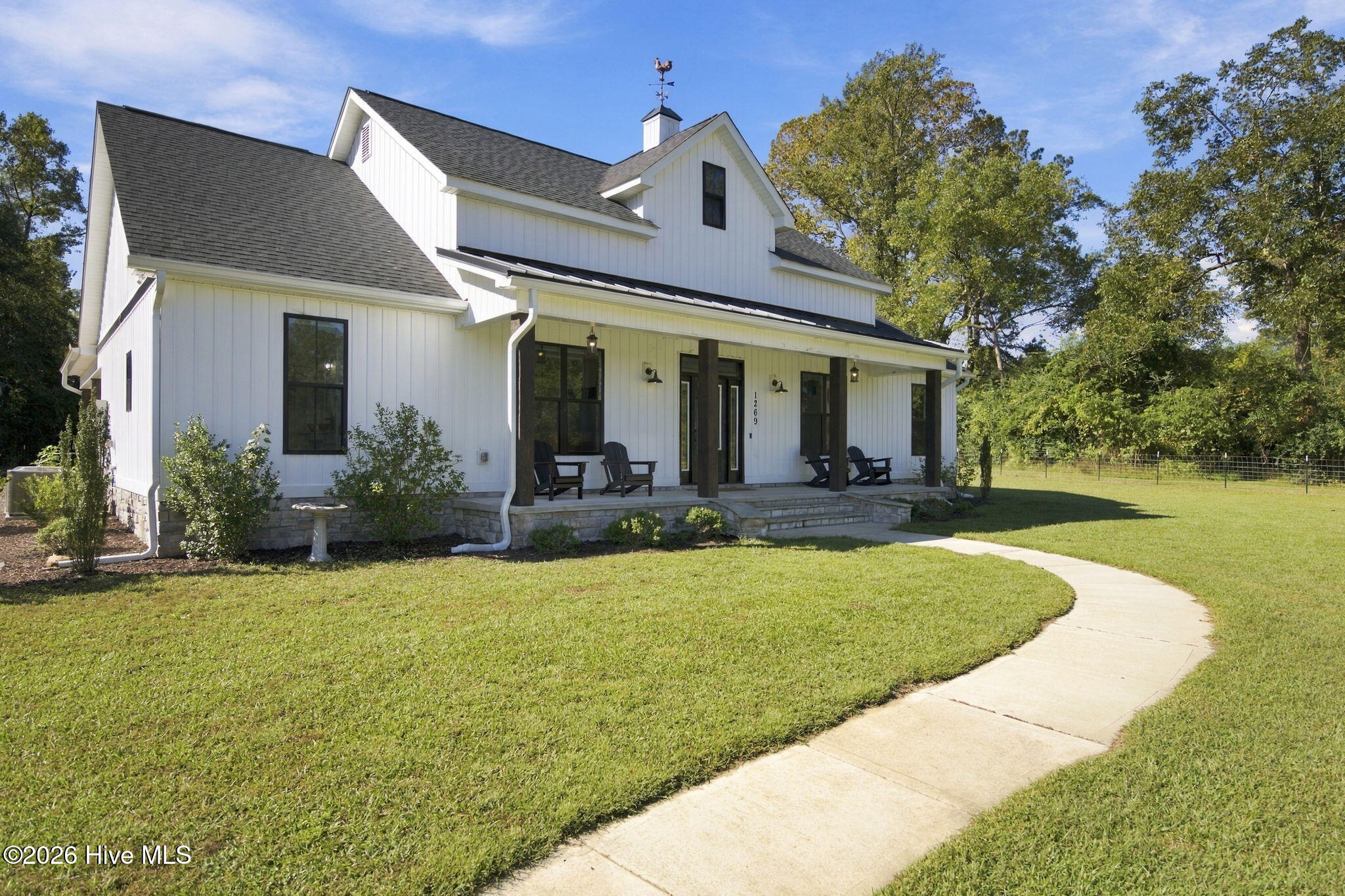 1269 Deep Bottom Road