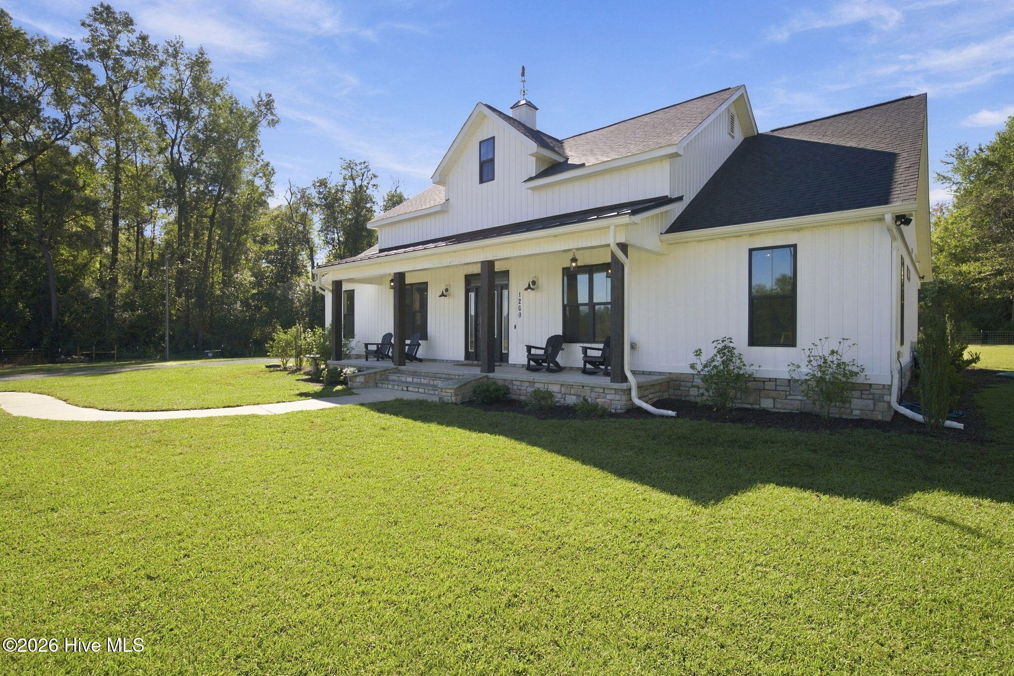 1269 Deep Bottom Road