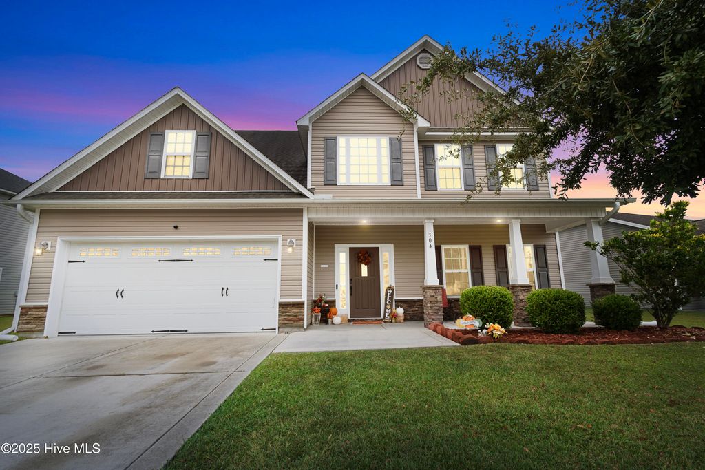 Photo of 304 Merin Height Road, Jacksonville, NC 28546 (MLS # 100532105)