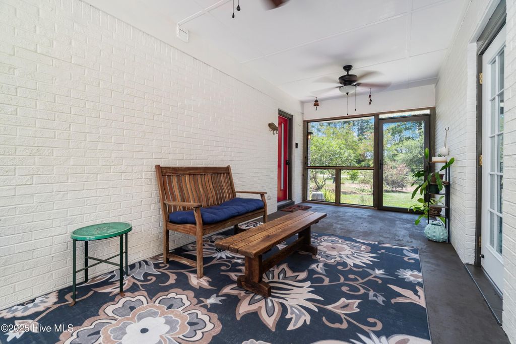 Photo of 400 Ragan Road, Oriental, NC 28571 (MLS # 100520777)