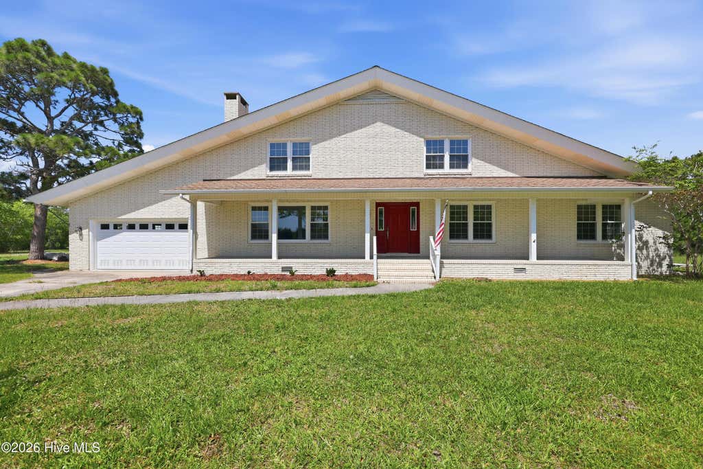 Photo of 526 Crow Hill Road, Beaufort, NC 28516 (MLS # 100584554)