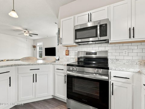 Tiny photo for 237 Shallowbag Bay Lane, Jacksonville, NC 28546 (MLS # 100603221)
