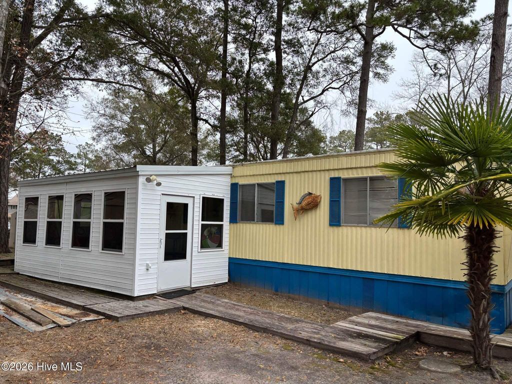 Photo of 9136 E Calabash Drive SW, Calabash, NC 28467 (MLS # 100562587)