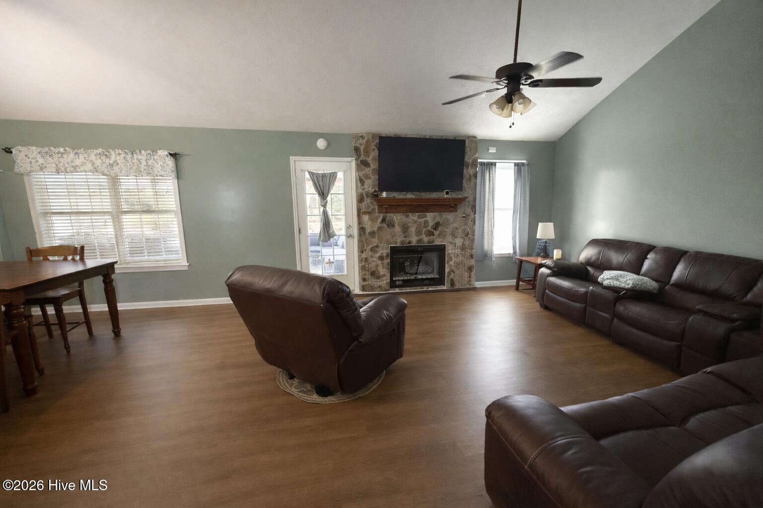 14341 Buckingham Road