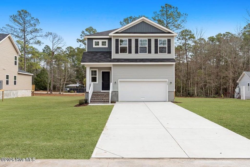 Photo of 906 Lanyard Lane, New Bern, NC (MLS # 100572977)