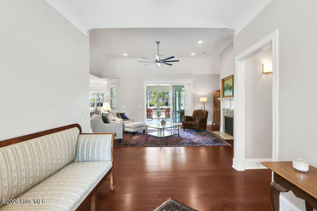 2364 Sugargrove Trail NE