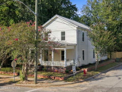 Tiny photo for 550 E Main Street, Washington, NC 27889 (MLS # 100605767)