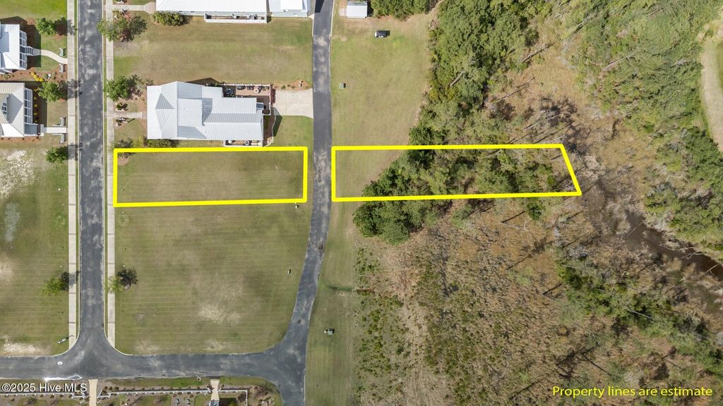 Photo of 81 Boathouse Road, Oriental, NC 28571 (MLS # 100502811)
