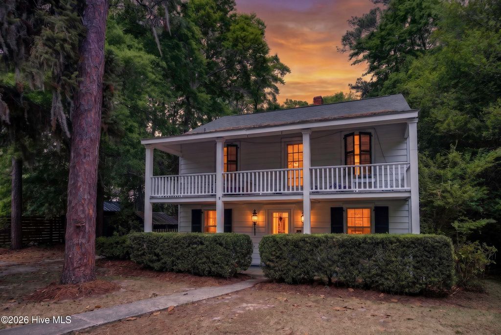 Photo of 2611 Columbia Avenue, Wilmington, NC 28403 (MLS # 100569316)