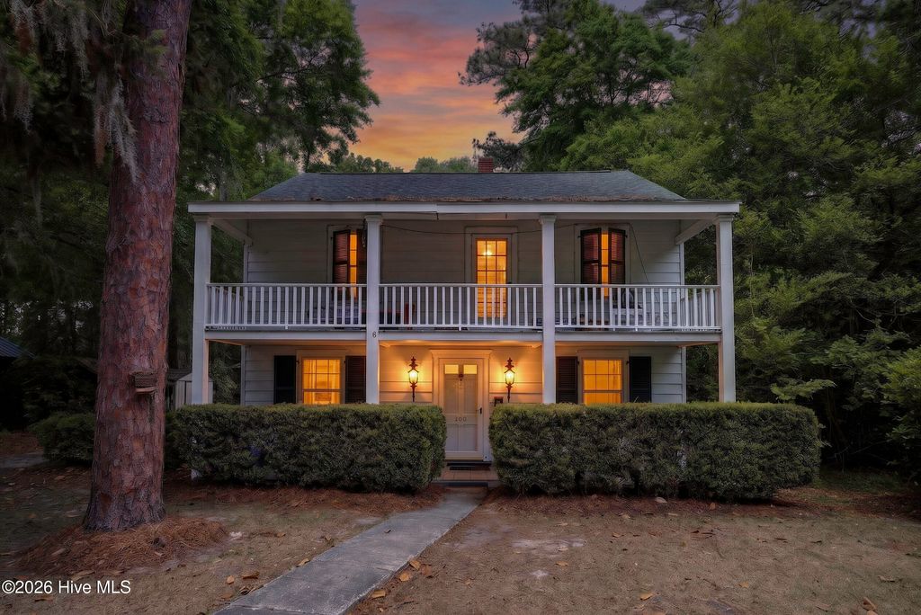 Photo of 2611 Columbia Avenue, Wilmington, NC 28403 (MLS # 100569316)