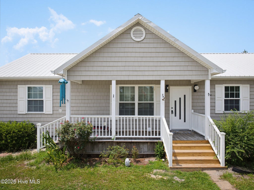 Photo of 1211 Old Folkstone Road, Sneads Ferry, NC 28460 (MLS # 100590432)