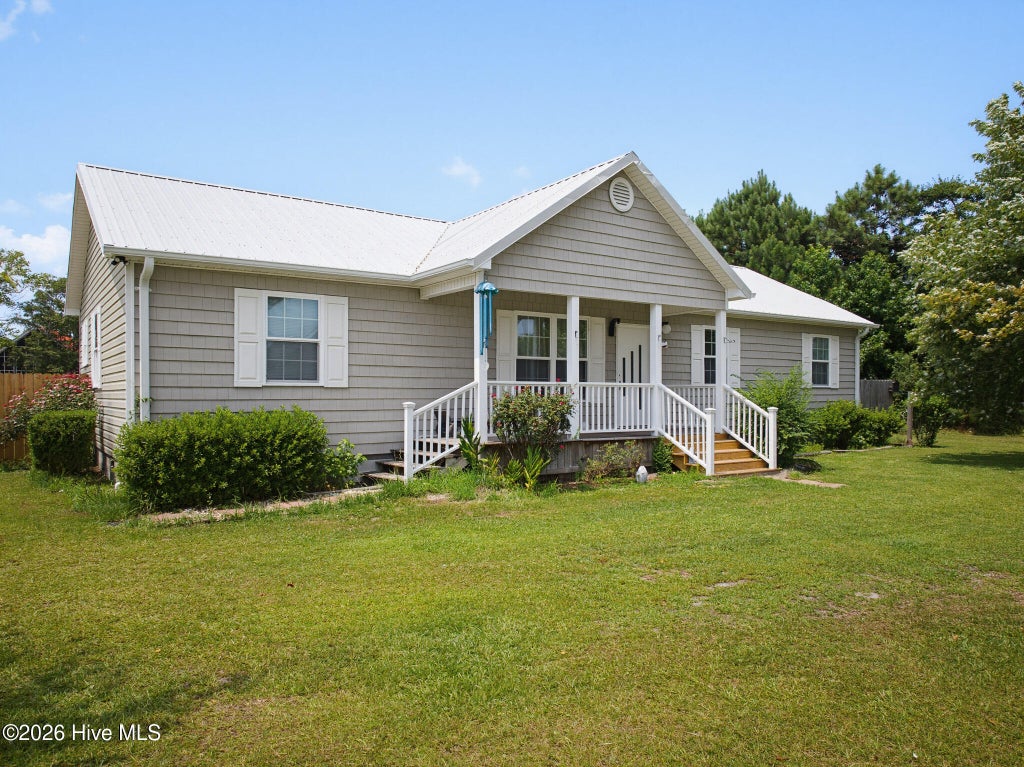 Photo of 1211 Old Folkstone Road, Sneads Ferry, NC 28460 (MLS # 100590432)