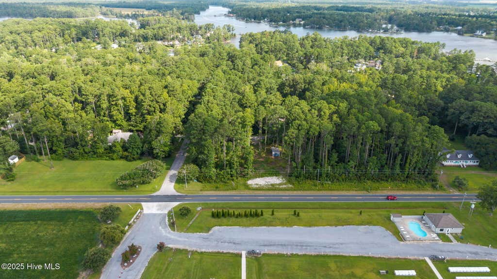 Photo of 690 Oriental Road, Oriental, NC 28571 (MLS # 100598534)