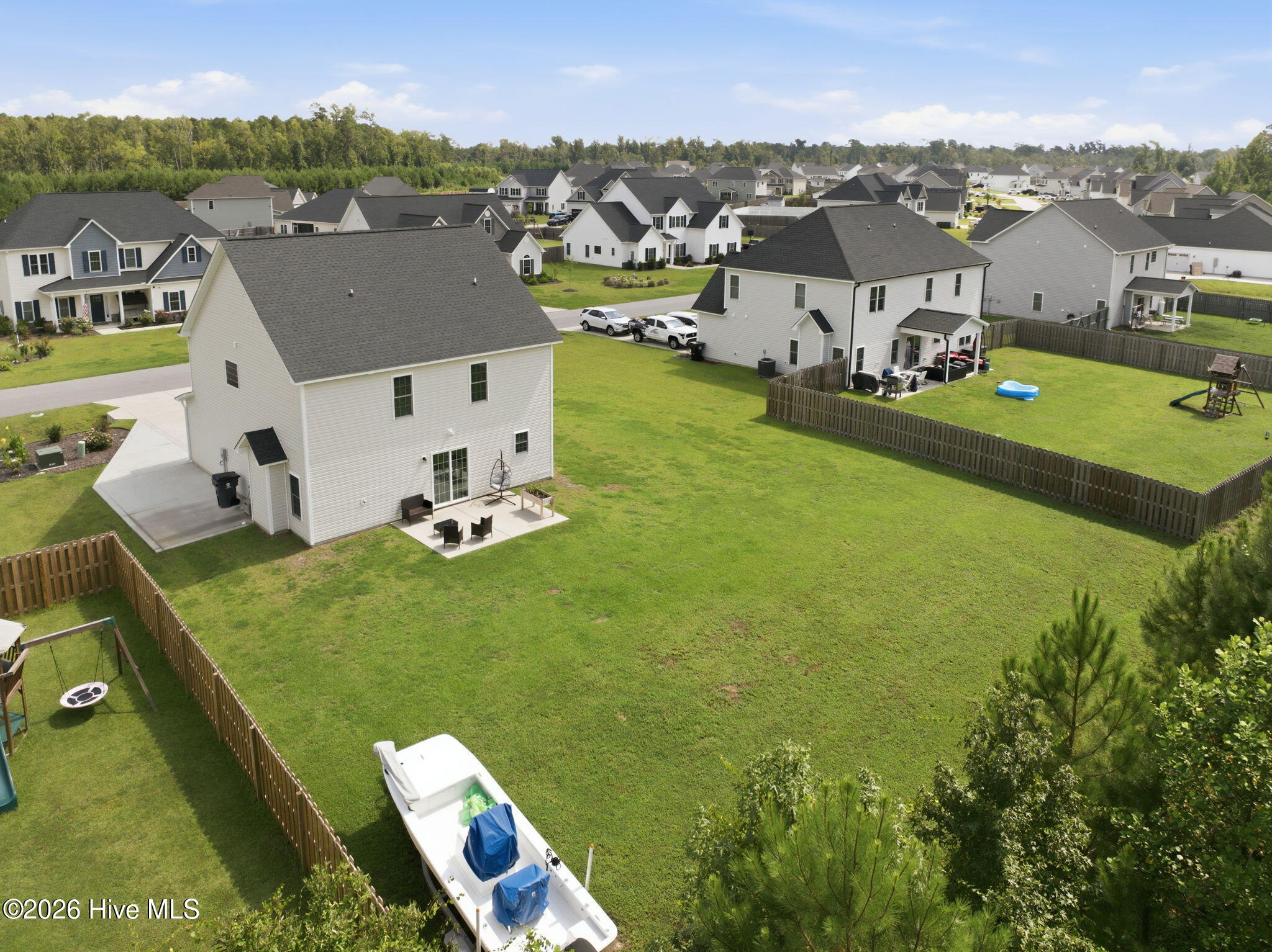 273 W Broughton Lane